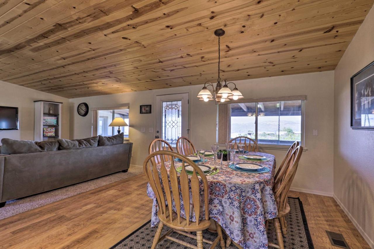 Rustic Bullhead City Retreat With Porch And Views 외부 사진